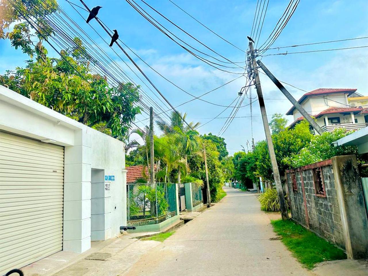 Sea Breeze Guest House Negombo Exterior foto